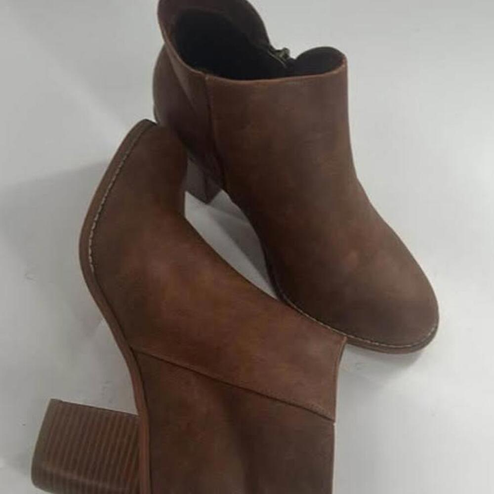 Ankle Bootie Boots Women’s Size 9W